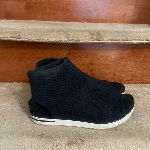 Eileen Fisher Black White Knit Open Toe Sandals US 8 - Picture 1 of 11